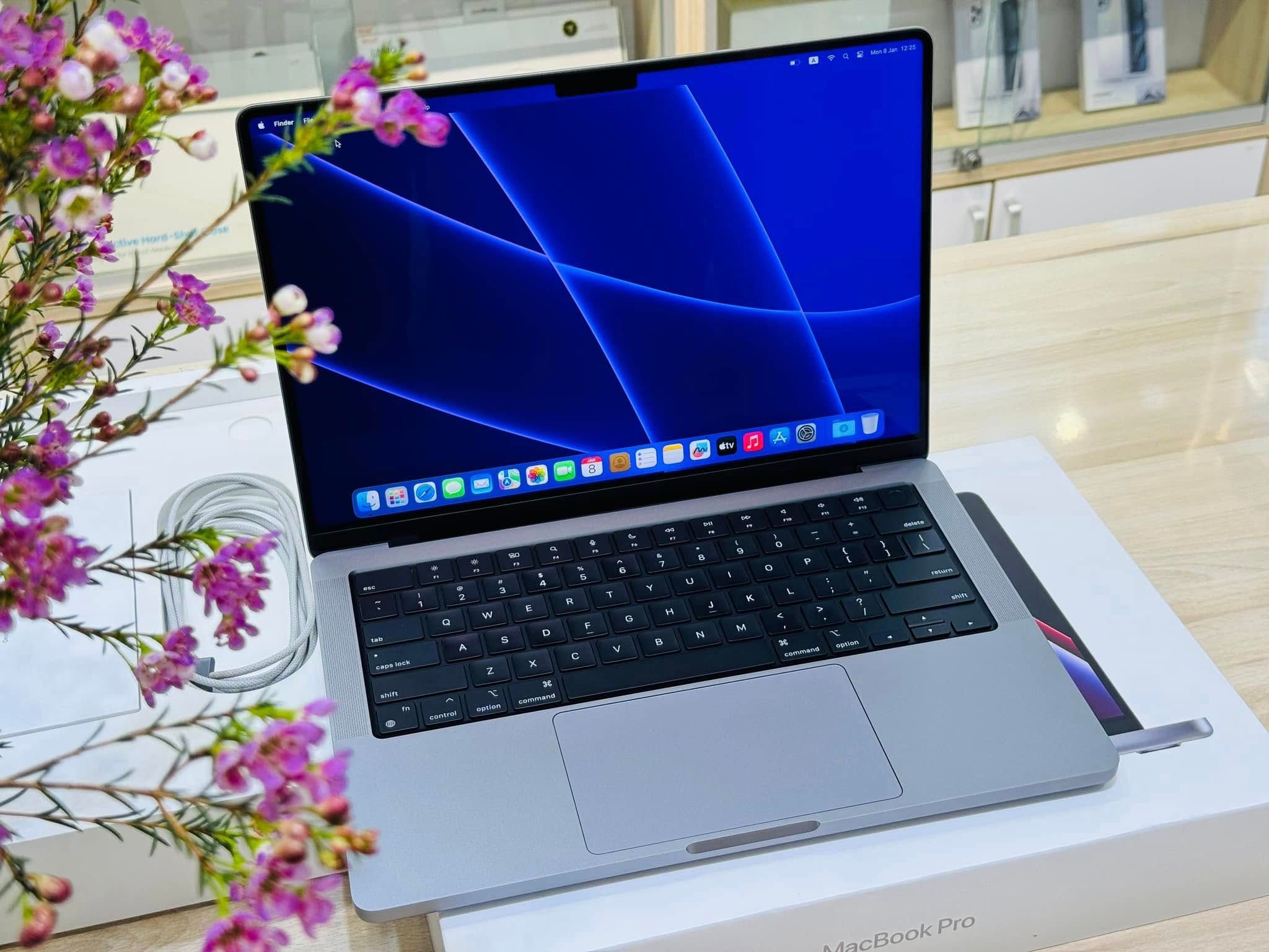 seoarticle-mbp142023m2-gray-2.jpg