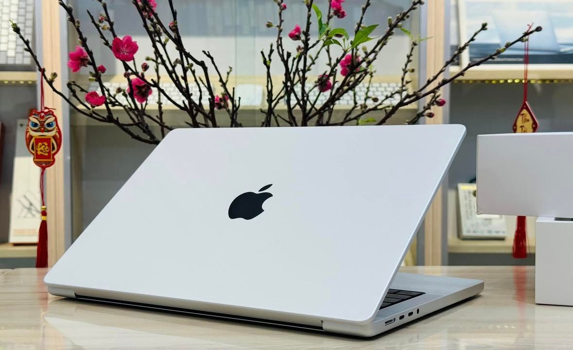 seoarticle-mbp142023m2-silver-4.jpg